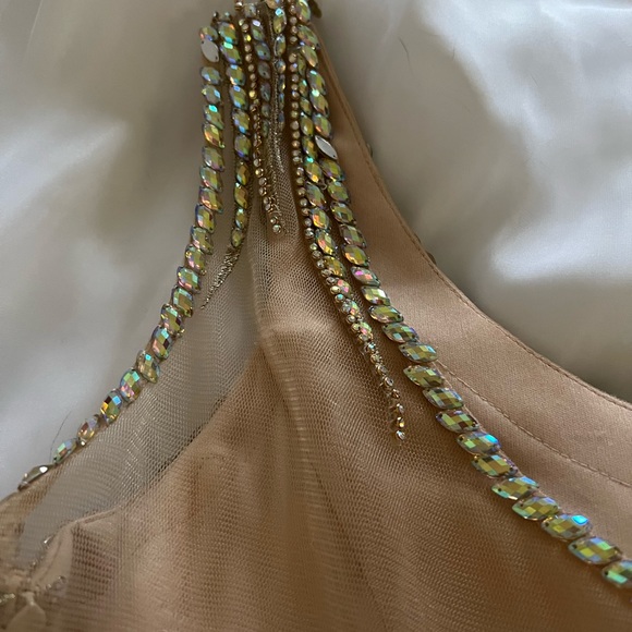 La Femme One Shoulder Gown - Picture 6 of 6